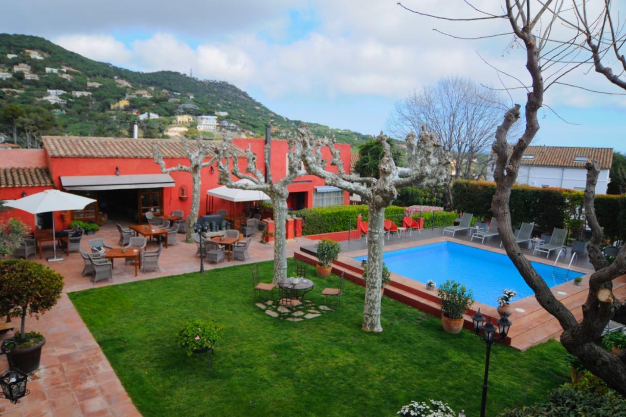 Mas De Baix Hotel Cabrils Exterior photo